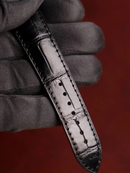 Box & Papers 2019, image 7 Box & Papers 2019, image 7