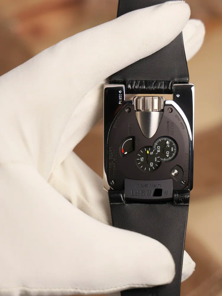Urwerk UR-103 UR-103.03 Platinum Limited edition 25 pcs EXTREMELY RARE, image 5 Urwerk UR-103 UR-103.03 Platinum Limited edition 25 pcs EXTREMELY RARE, image 5