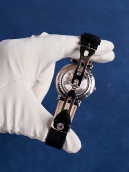 Retrograde Seconds, image 7 Retrograde Seconds, image 7