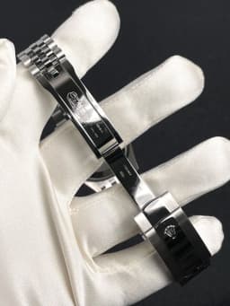 Rolex Datejust Black Index Dial Jubilee, image 5 Rolex Datejust Black Index Dial Jubilee, image 5
