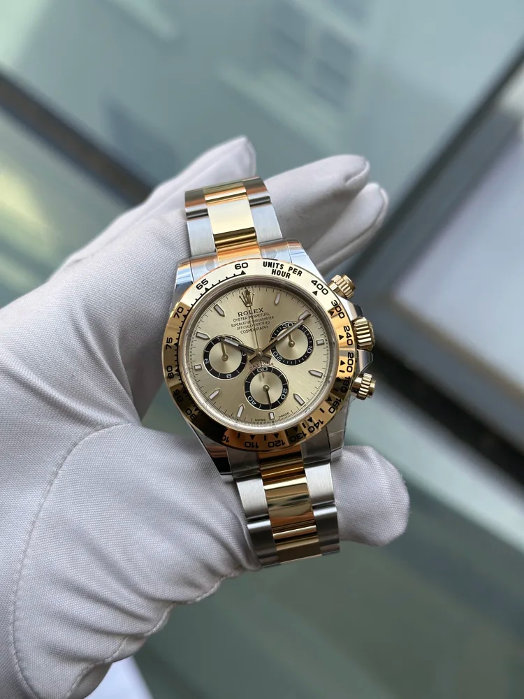 Champagne Index Dial, image 1 Champagne Index Dial, image 1