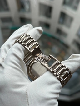 Patek Philippe Calatrava Box+Papers 2009 Rare Bracelet, image 7 Patek Philippe Calatrava Box+Papers 2009 Rare Bracelet, image 7