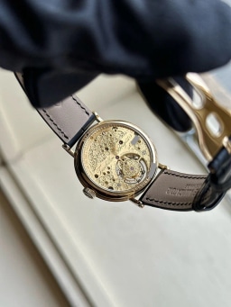 Breguet Classique Tourbillon 3350 Extremely Rare, image 4 Breguet Classique Tourbillon 3350 Extremely Rare, image 4