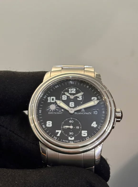 Blancpain Time Zone, image 1 Blancpain Time Zone, image 1