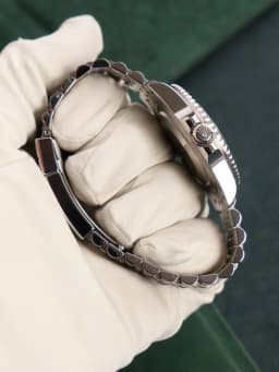 Rolex GMT-Master II Batgirl with Box and Papers 2025, image 3 Rolex GMT-Master II Batgirl with Box and Papers 2025, image 3