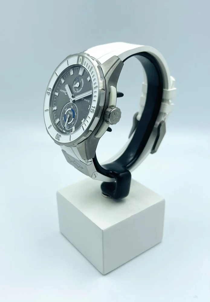 Ulysse Nardin Diver Chronograph, image 3 Ulysse Nardin Diver Chronograph, image 3