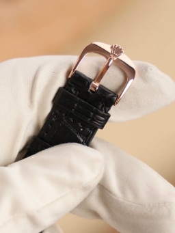 Choco Dial Box & Papers 2019, image 5 Choco Dial Box & Papers 2019, image 5