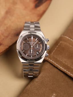 Vacheron Constantin Overseas Chronograph Brown Dial Box & Papers 2017 2 extra straps included, image 8 Vacheron Constantin Overseas Chronograph Brown Dial Box & Papers 2017 2 extra straps included, image 8