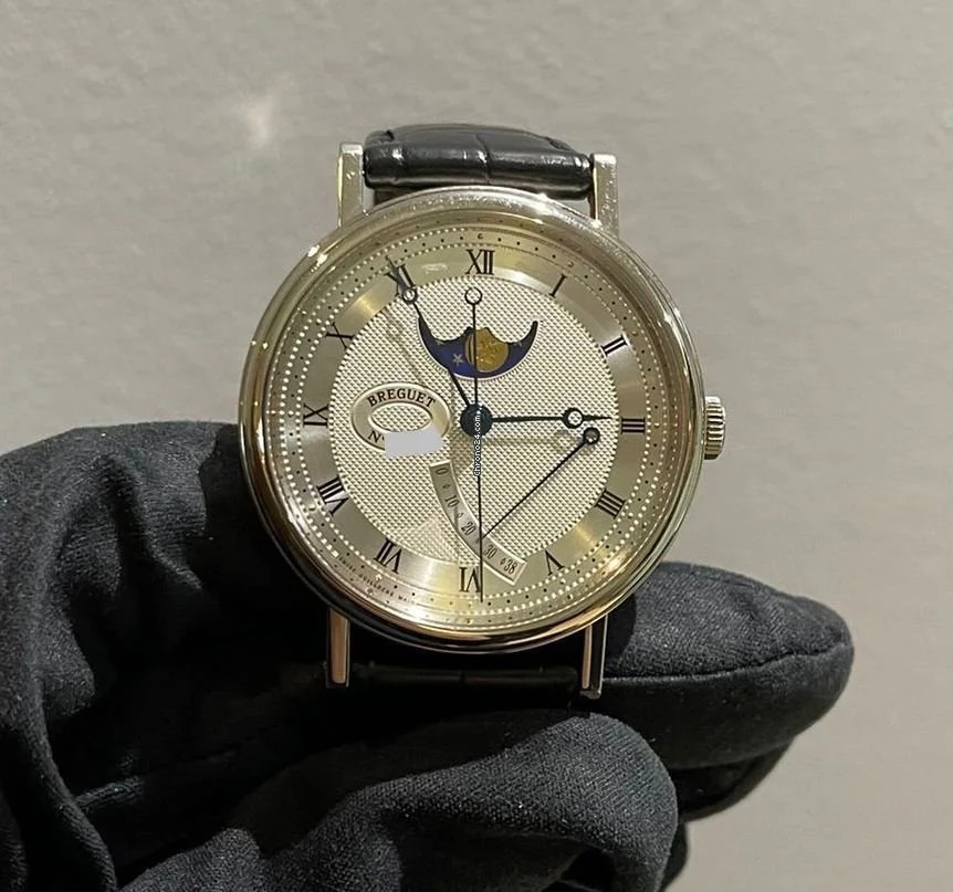 White Gold Silver Dial, image 1 White Gold Silver Dial, image 1