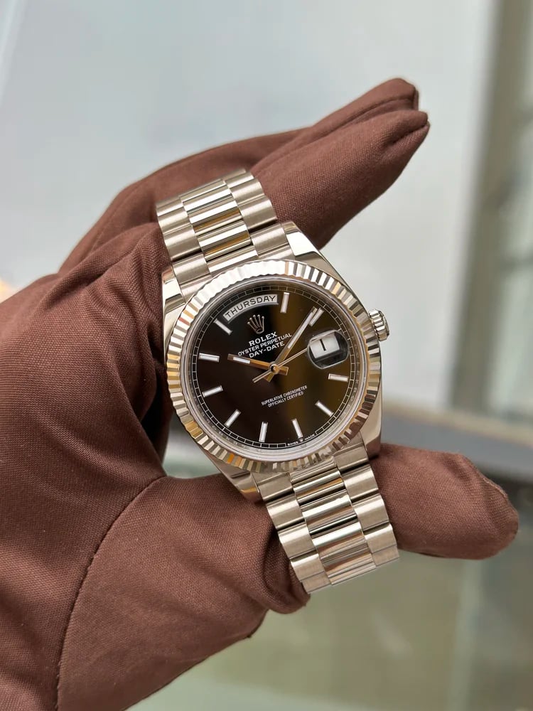Rolex Day-Date 40 White Gold Black Dial Index, image 1 Rolex Day-Date 40 White Gold Black Dial Index, image 1