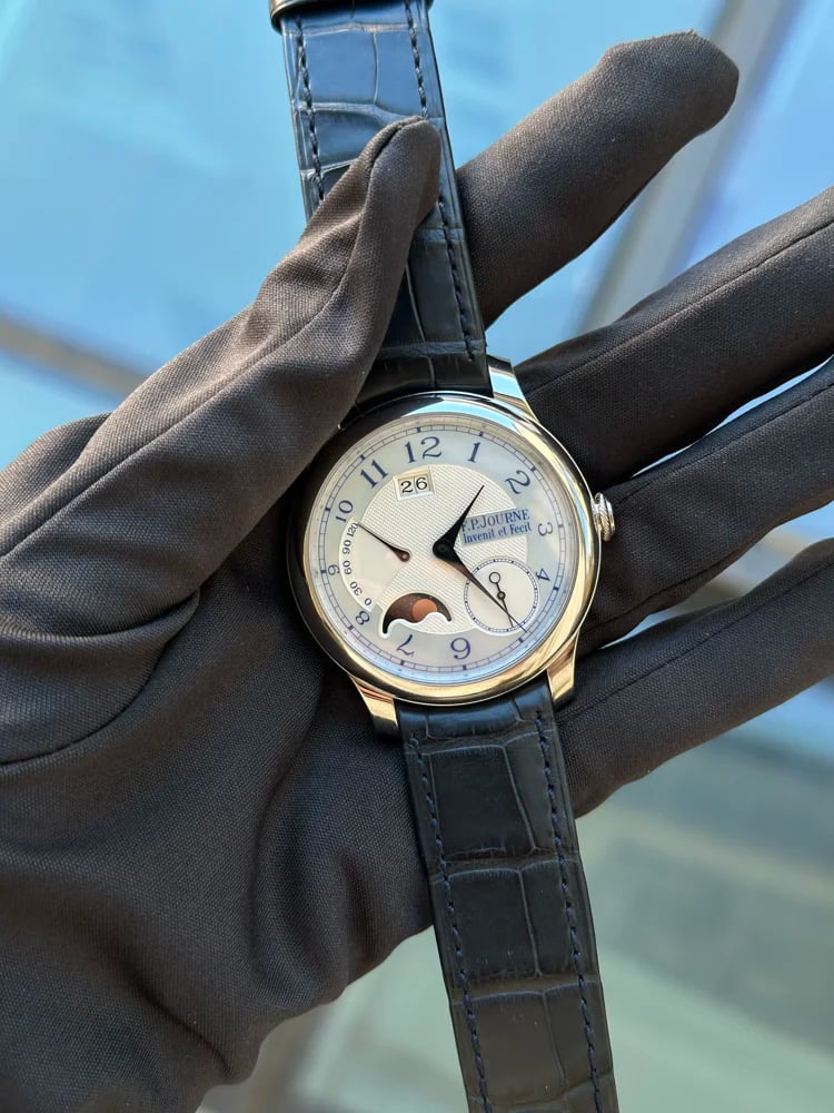 F.P.Journe Octa Automatic Lune Blue Mother of Pearl Dial, image 1 F.P.Journe Octa Automatic Lune Blue Mother of Pearl Dial, image 1