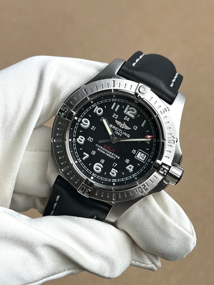 Breitling Colt Quartz A7438010, image 1 Breitling Colt Quartz A7438010, image 1