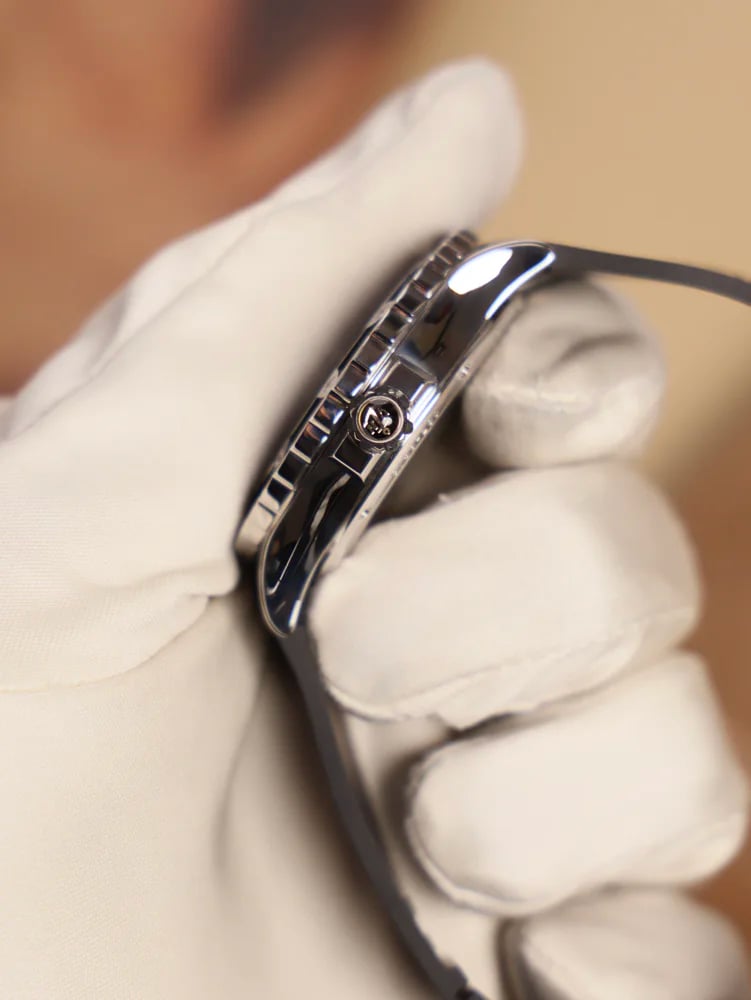 Ulysse Nardin Lady Diver 8153-180E-3C/22, image 2 Ulysse Nardin Lady Diver 8153-180E-3C/22, image 2