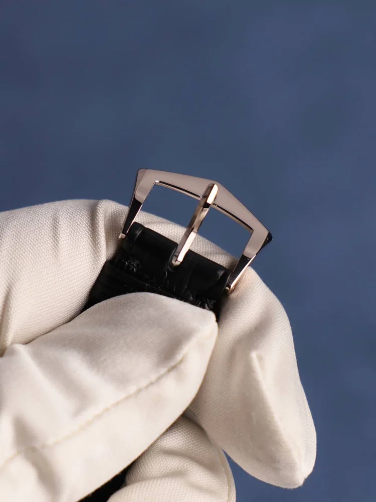 White Gold, image 5 White Gold, image 5