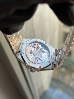 Audemars Piguet Royal Oak 15500ST.OO.1220ST.02, image 4 Audemars Piguet Royal Oak 15500ST.OO.1220ST.02, image 4