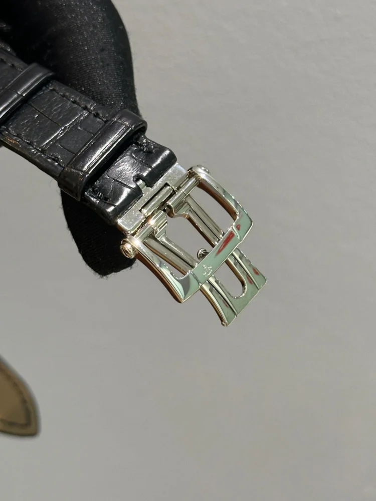 Ulysse Nardin Marine Grand Deck 44 MM Limited Edition 18 pcs Platinum , image 9 Ulysse Nardin Marine Grand Deck 44 MM Limited Edition 18 pcs Platinum , image 9