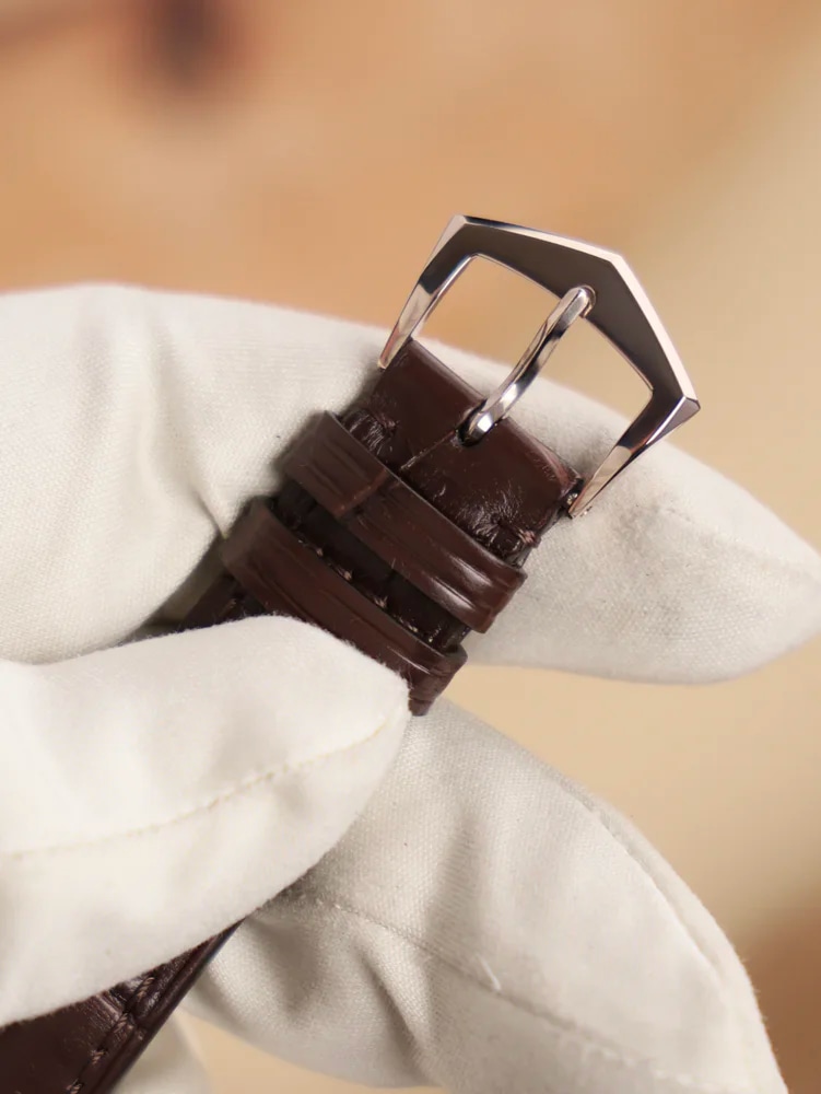 White Gold, image 6 White Gold, image 6