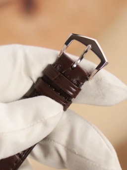 White Gold, image 6 White Gold, image 6