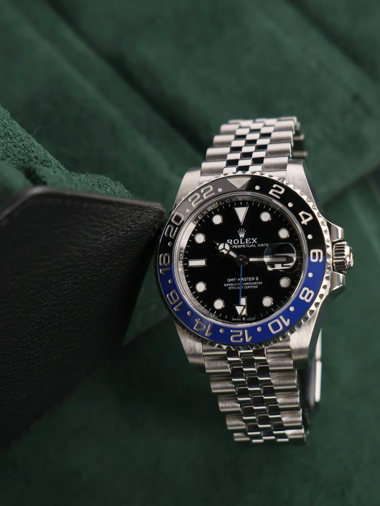 Rolex GMT-Master II Batgirl with Box and Papers 2025, image 2 Rolex GMT-Master II Batgirl with Box and Papers 2025, image 2