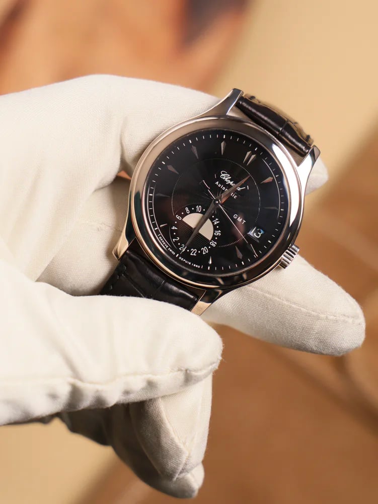 Chopard L.U.C GMT Black dial, image 1 Chopard L.U.C GMT Black dial, image 1