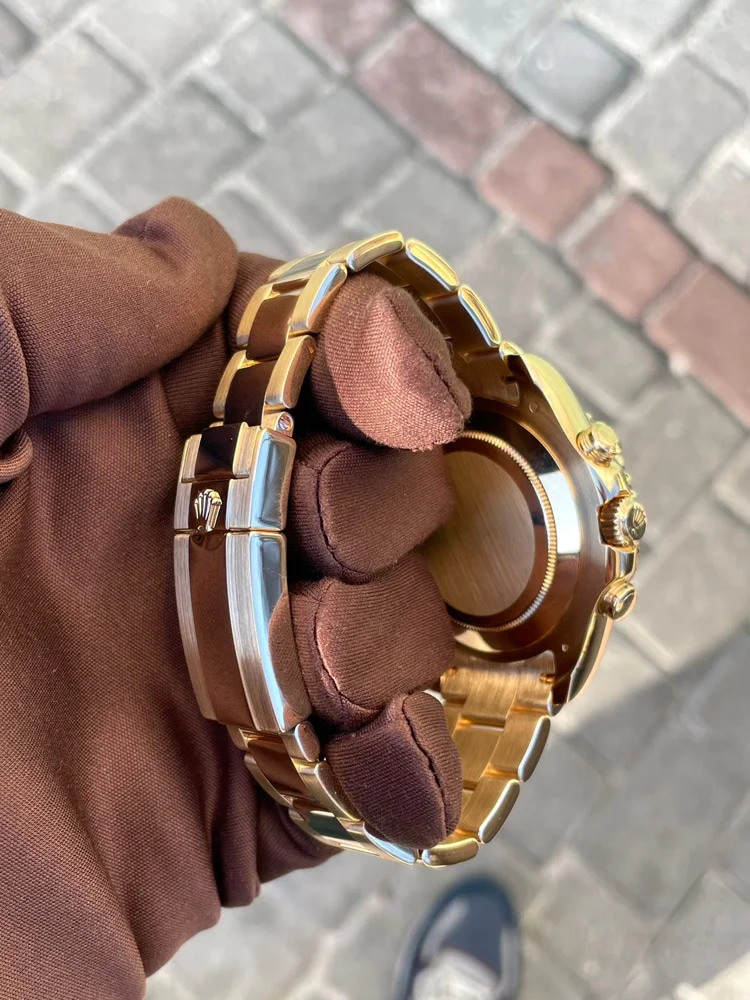 Rolex Yacht-Master II box and papers, image 3 Rolex Yacht-Master II box and papers, image 3