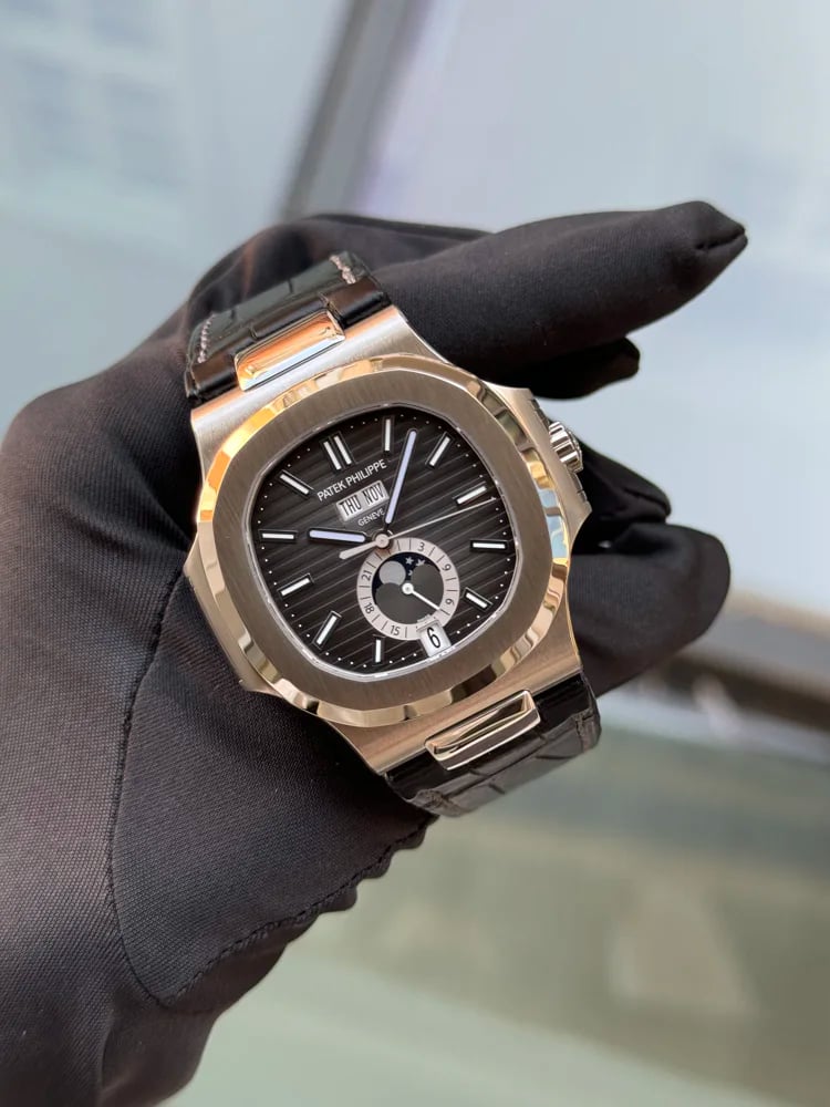 Patek Philippe Nautilus Steel, image 1 Patek Philippe Nautilus Steel, image 1