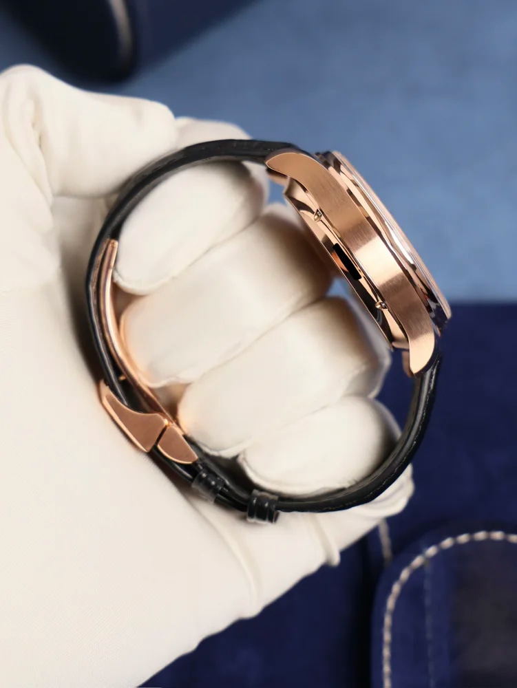 IWC Portuguese Perpetual Calendar Rose Gold , image 3 IWC Portuguese Perpetual Calendar Rose Gold , image 3