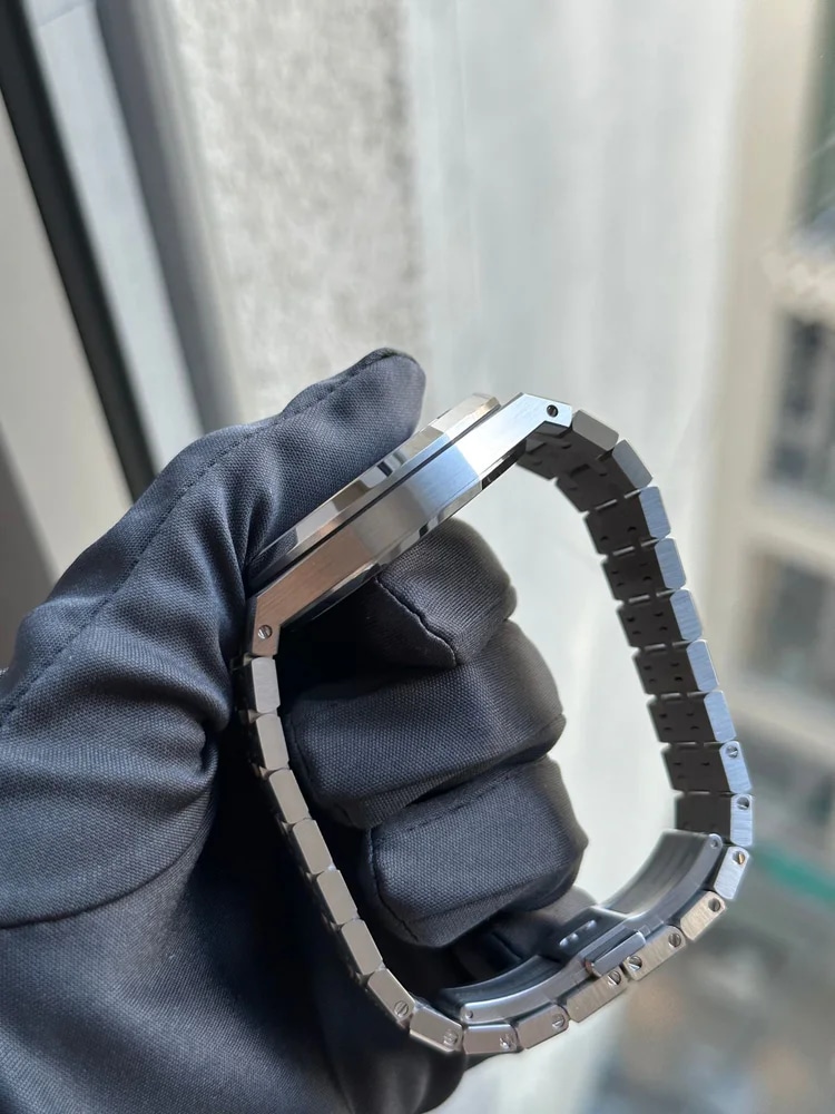 Audemars Piguet Royal Oak 15500ST.OO.1220ST.02, image 3 Audemars Piguet Royal Oak 15500ST.OO.1220ST.02, image 3