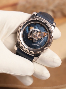 Ulysse Nardin Freak WG First Generation, image 1 Ulysse Nardin Freak WG First Generation, image 1