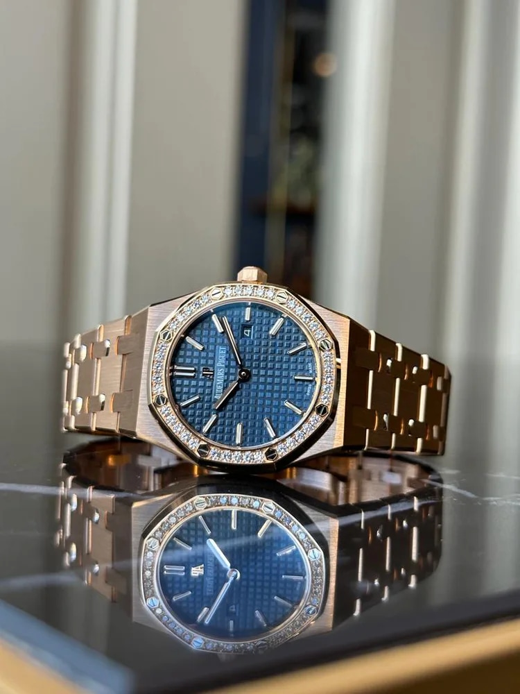 Audemars Piguet Royal Oak Lady 67651OR.ZZ.1261OR.02, image 3 Audemars Piguet Royal Oak Lady 67651OR.ZZ.1261OR.02, image 3