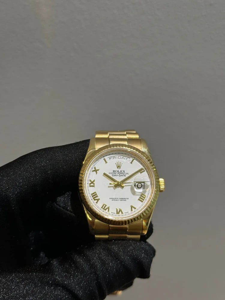 Rolex Day-Date 36 White Dial Roman Numeras President Bracelet, image 1 Rolex Day-Date 36 White Dial Roman Numeras President Bracelet, image 1