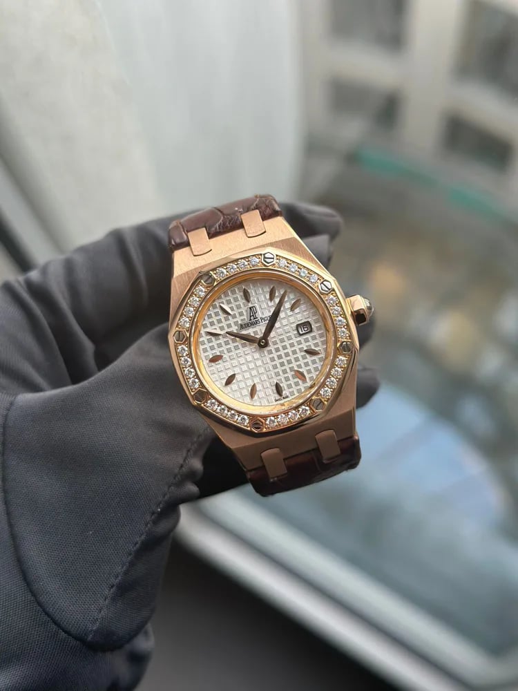 Audemars Piguet Royal Oak Lady 67621OR.ZZ.D010CA.01, image 1 Audemars Piguet Royal Oak Lady 67621OR.ZZ.D010CA.01, image 1