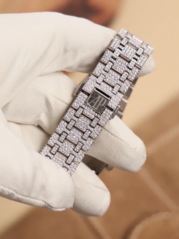 Royal Oak Custom Diamond Set, image 4 Royal Oak Custom Diamond Set, image 4
