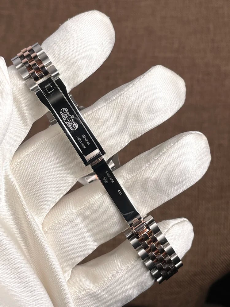 Rolex Lady-Datejust Green dial with Diamonds Jubilee bracelet Box & Papers 2026, image 6 Rolex Lady-Datejust Green dial with Diamonds Jubilee bracelet Box & Papers 2026, image 6