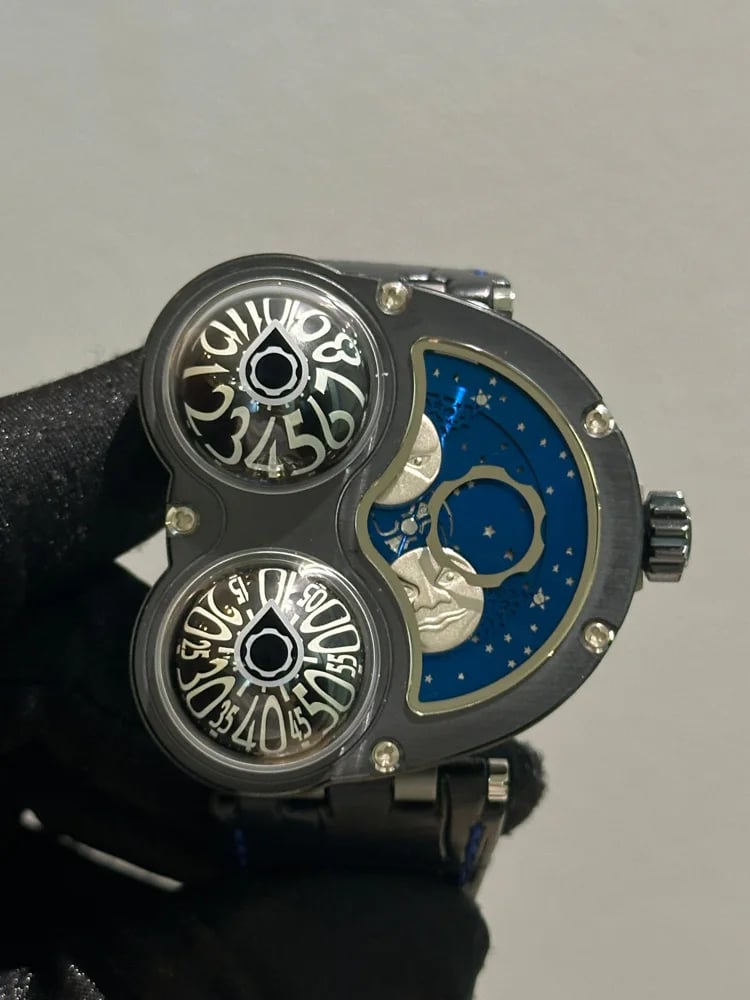 MB&F MoonMachine Black Titanium Dark Blue Sky 34.BTL.B LE 18 pcs, image 1 MB&F MoonMachine Black Titanium Dark Blue Sky 34.BTL.B LE 18 pcs, image 1