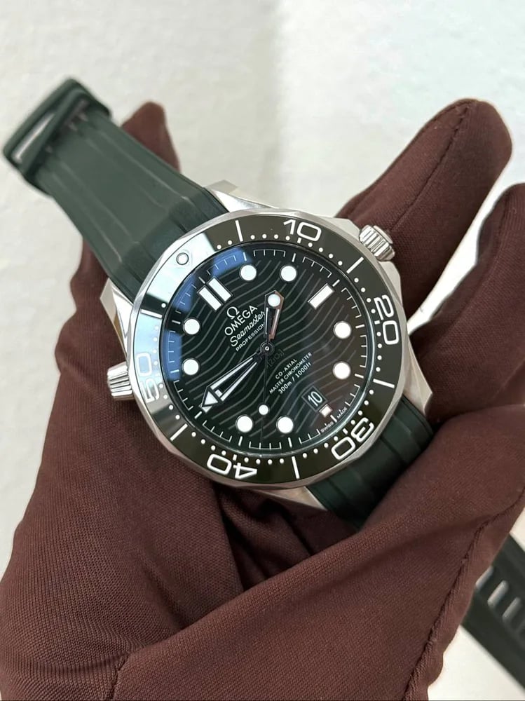 Omega Seamaster Diver 300 M Master Chronometer, image 1 Omega Seamaster Diver 300 M Master Chronometer, image 1