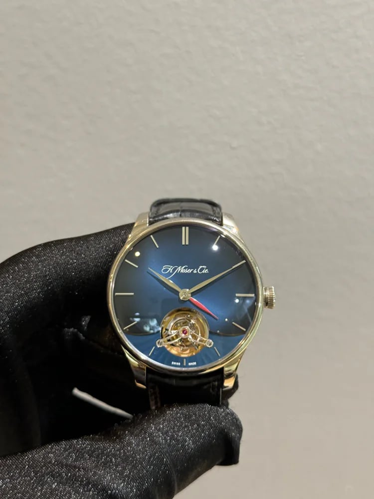 H.Moser & Cie. Venturer DUAL TIME VENTURER TOURBILLON, image 1 H.Moser & Cie. Venturer DUAL TIME VENTURER TOURBILLON, image 1