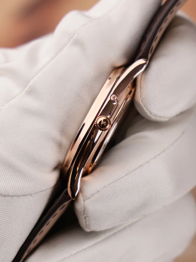 Box , image 4 Box , image 4