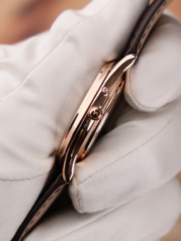 Box , image 4 Box , image 4