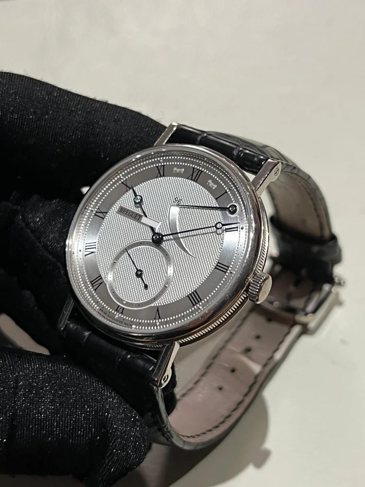 Breguet Classique Power Reserve 5277BB, image 3 Breguet Classique Power Reserve 5277BB, image 3