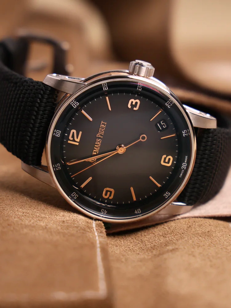 Box and Paper 2020, image 2 Box and Paper 2020, image 2