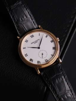 Patek Philippe Calatrava 3919J-001, image 2 Patek Philippe Calatrava 3919J-001, image 2