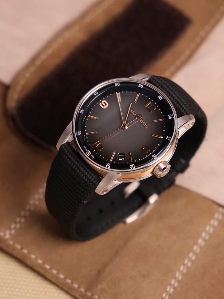 Box and Paper 2020, image 3 Box and Paper 2020, image 3