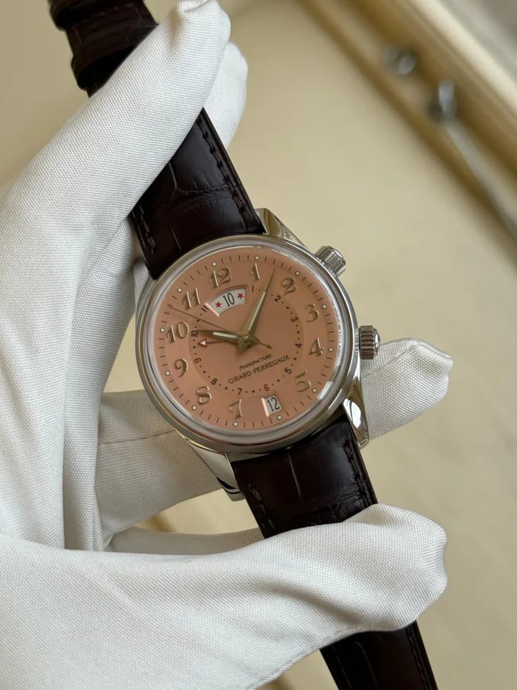 Girard Perregaux Traveller CLASSIС TRAVELLER II GMT Salmon Dial, image 1 Girard Perregaux Traveller CLASSIС TRAVELLER II GMT Salmon Dial, image 1