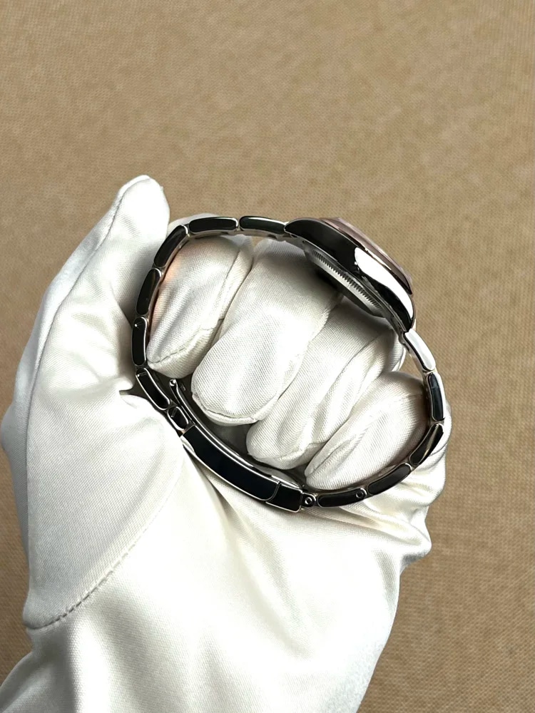 Rolex Lady-Datejust New Full set 2024, image 3 Rolex Lady-Datejust New Full set 2024, image 3