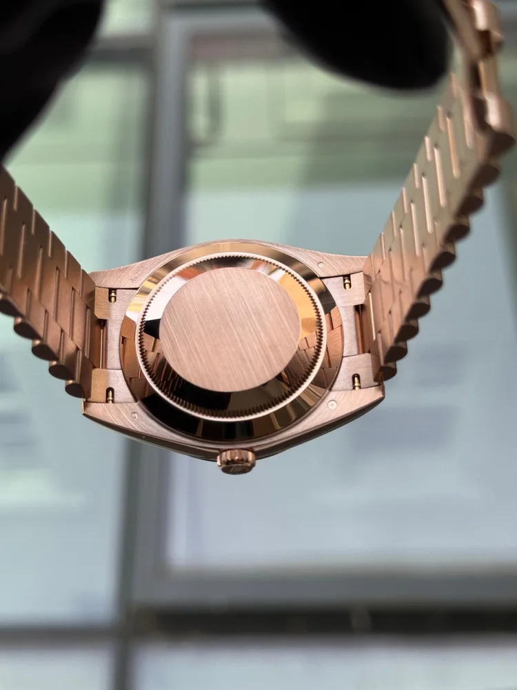 Rose Gold Olive Dial, image 5 Rose Gold Olive Dial, image 5