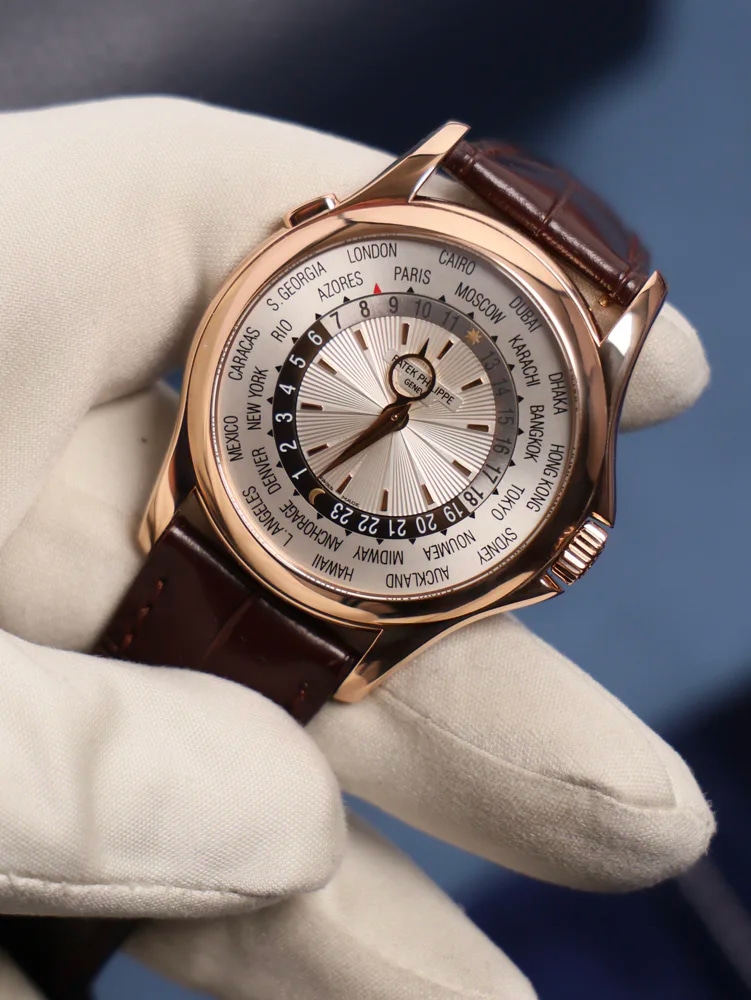 Patek Philippe World Time, image 1 Patek Philippe World Time, image 1
