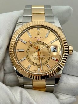 Champagne Dial Index 2025, image 3 Champagne Dial Index 2025, image 3