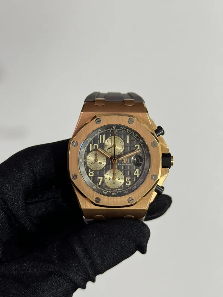 Audemars Piguet Royal Oak Offshore Chronograph, image 1 Audemars Piguet Royal Oak Offshore Chronograph, image 1