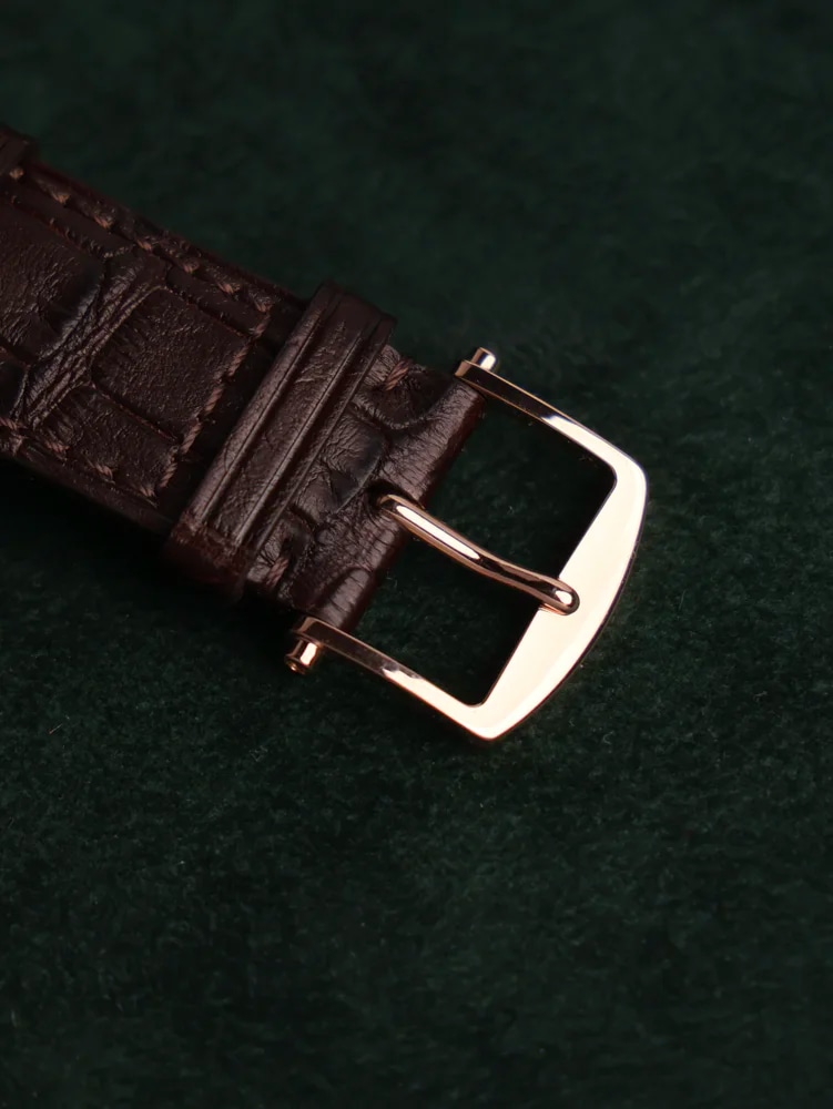 Box & Papers 2018, image 6 Box & Papers 2018, image 6